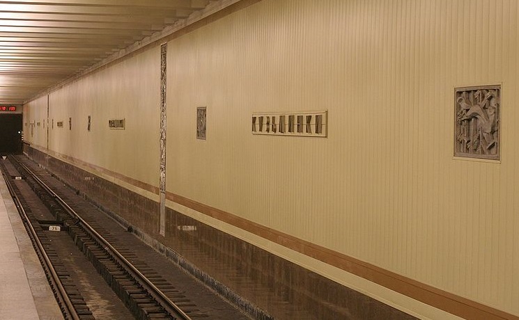Вестибюли четырех станций метро будут закрыты в выходные