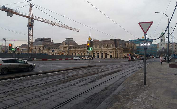 трамваи на площади павелецкого вокзала